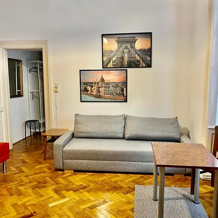 My Mester Apartman